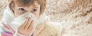 Najczęstsze infekcje u dzieci wiosną – jak im zapobiegać?