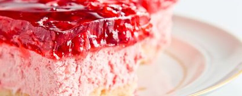 Ekspresowy tort malinowy