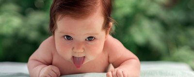 Jak i co słyszy niemowlę? Rozwój słuchu dziecka