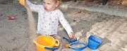 Horror w piaskownicy - jak nauczyć dziecko bawić się z innymi