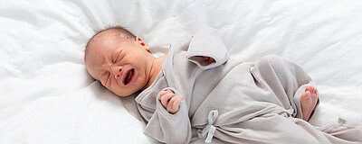 Wieczorna godzina płaczu. Co naprawdę dzieje się z Twoim niemowlęciem?