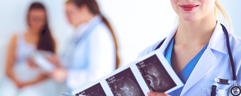 Co oznacza ryzyko podstawowe a ryzyko skorygowane trysomii 21?