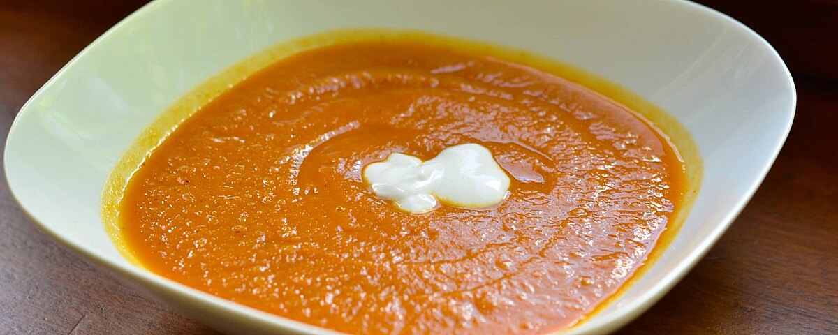 Zupa dyniowa i nadziewana foccacia
