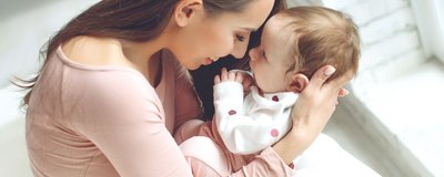 Jak budować bliskość z niemowlęciem