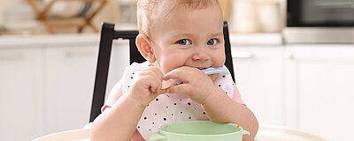 Mity dotyczące karmienia niemowląt