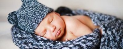 Ile śpi noworodek?