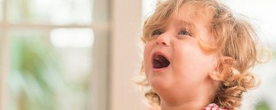 Tych 5 rzeczy nie rób, kiedy dziecko ma napad złości
