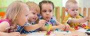 6 zabaw sensorycznych dla przedszkolaków rozwijających zmysł dotyku i równowagi