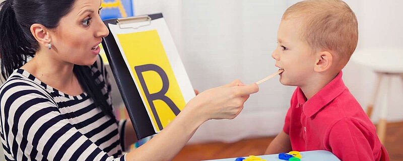 R jak ryba, czyli dziecięce przygody z głoską r