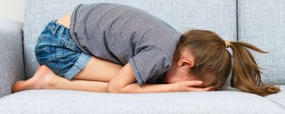 Mokry problem – jak pomóc dziecku z moczeniem nocnym