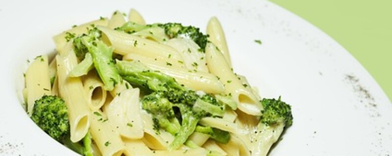 Penne z brokułami