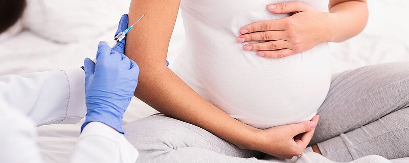 Nowe dane pokazują, że kobiety w ciąży mogą być szczepione przeciw Covid -19