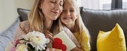 Piękne pomysły na laurki, prezenty i prace plastyczne z serduchami: wyjątkowy prezent dla mamy z okazji Dnia Matki